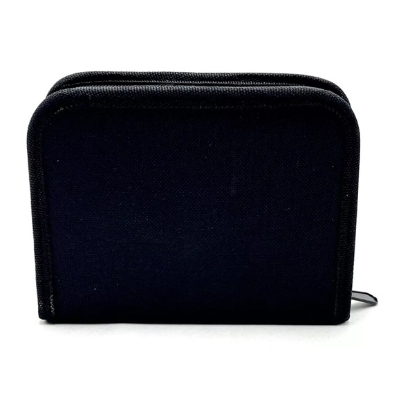 Games on the Go - Picture 2 of 6